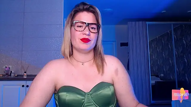 vip sweetnes online show from June 8, 9:43 am