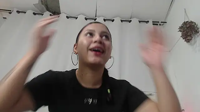 AlannaHarper online show from March 25, 12:37 pm