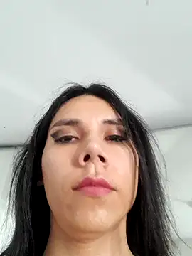 GinaLaFenix online show from May 23, 6:40 pm