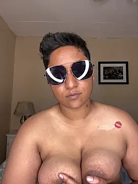 kamilah rose online show from April 14, 8:52 am