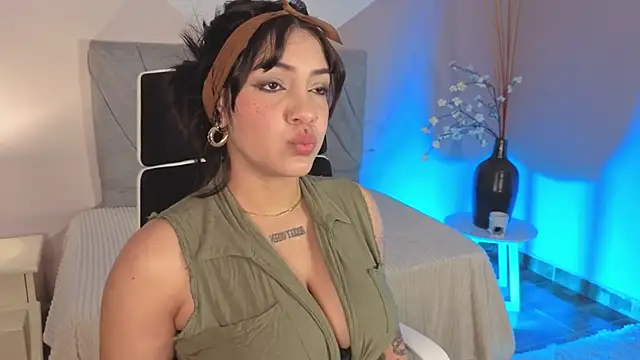dania22  online show from April 20, 1:45 pm
