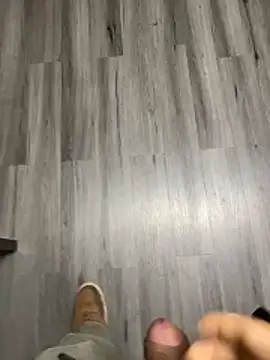 ItsBerry22 online show from March 24, 3:45 pm