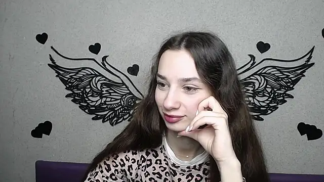 Je55icaBreeze online show from April 14, 5:12 am