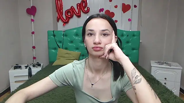 Snapshot of Je55icaBreeze chatting on May 27, 5:04 am Je55icaBreeze online show from May 27, 5:04 am