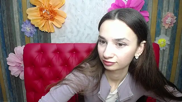 Je55icaBreeze online show from April 3, 10:54 am
