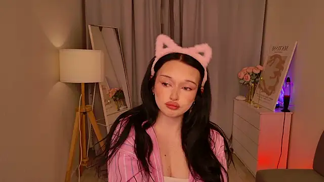 Flora Ray online show from March 26, 1:31 pm