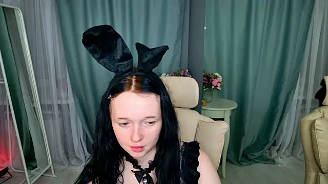 Flora Ray online show from April 4, 8:54 am