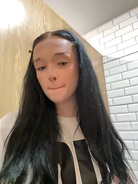 Flora Ray online show from April 5, 10:33 am