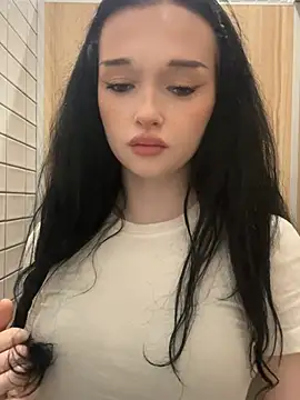 Flora Ray online show from April 15, 2:43 pm