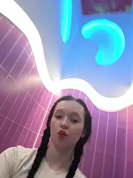Flora Ray online show from April 8, 1:12 pm