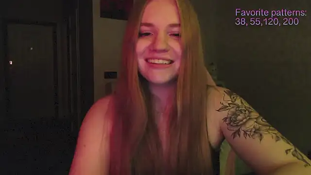 Snapshot of Alice_berry chatting on June 11, 10:29 pm Alice berry online show from June 11, 10:29 pm