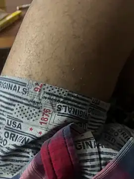 SingleBoy66666 online show from April 7, 6:54 pm