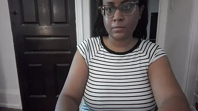 Snapshot of biancadoesit chatting on May 19, 5:09 pm biancadoesit online show from May 19, 5:09 pm
