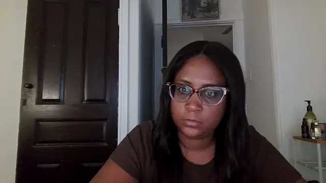 Snapshot of biancadoesit chatting on June 15, 9:36 pm biancadoesit online show from June 15, 9:36 pm