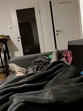 DickHe4d20 online show from March 23, 10:20 pm