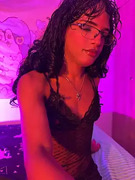 LunuxSiren online show from March 27, 11:38 pm