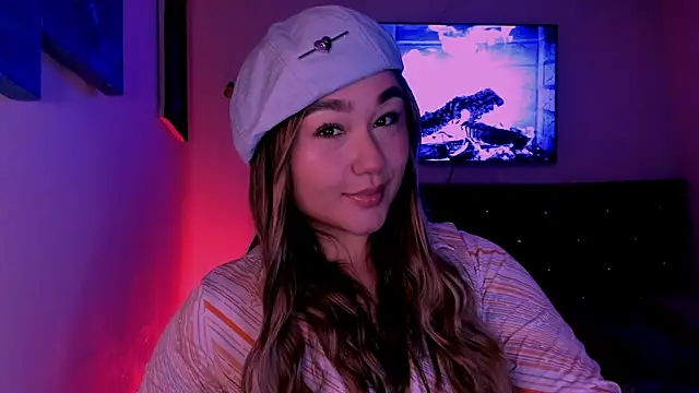Soouuf  online show from March 31, 4:42 pm