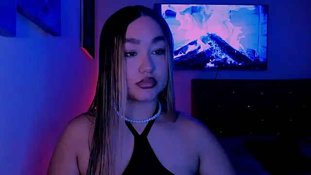 Soouuf  online show from April 1, 6:16 pm