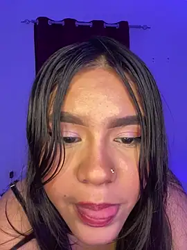 tanitapretty online show from March 27, 7:06 am