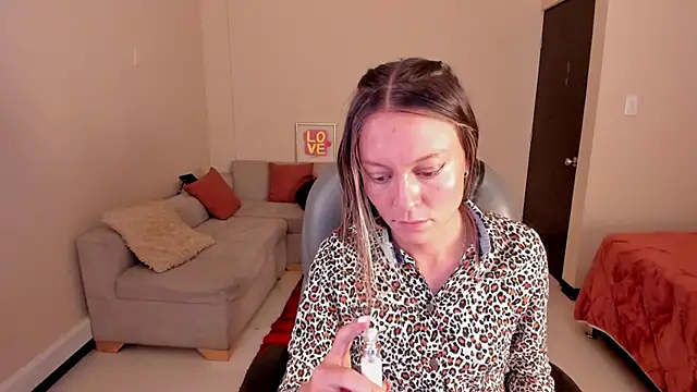 Marilyn rosse   online show from March 31, 2:08 pm