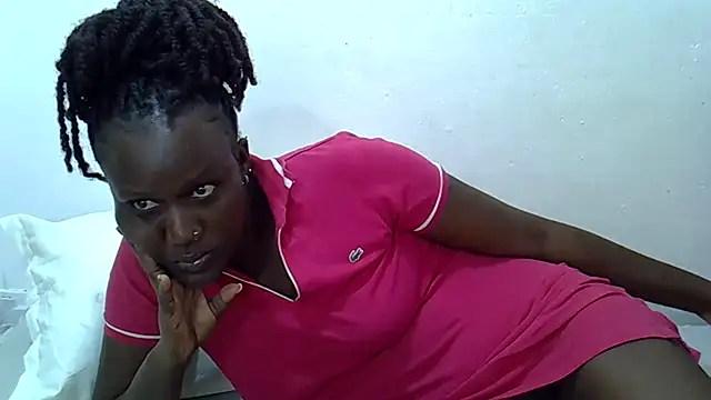 Snapshot of Sexxy_Peach chatting on May 20, 8:11 am Sexxy Peach online show from May 20, 8:11 am