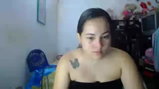 Snapshot of Ivanna_Vegax chatting on April 18, 3:25 pm Ivanna Vegax online show from April 18, 3:25 pm