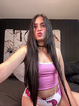 Darkrisnah online show from May 3, 1:36 pm