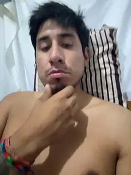 Snapshot of Adanxho chatting on June 28, 12:50 am Adanxho online show from June 28, 12:50 am