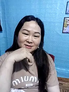 Fuk-sxz online show from April 28, 2:27 am