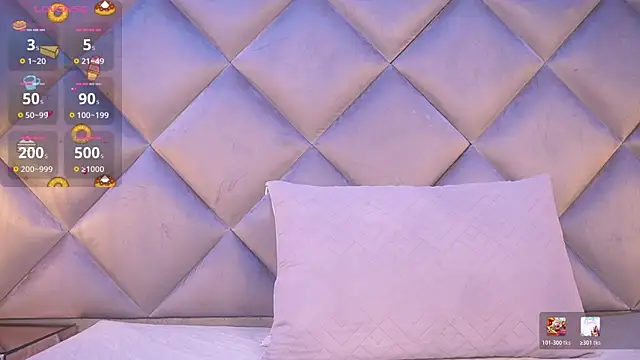 Snapshot of celestte_sm chatting on July 12, 2:40 pm celestte sm online show from July 12, 2:40 pm