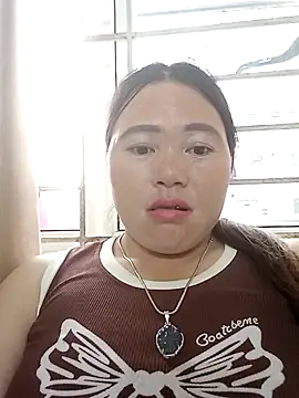 Snapshot of Lily_Daisy chatting on March 30, 10:39 am Lily Daisy online show from March 30, 10:39 am