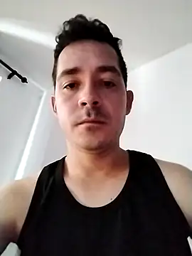 Gabriel leon33 online show from June 25, 8:03 pm