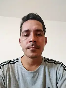 Gabriel leon33 online show from April 10, 2:35 pm