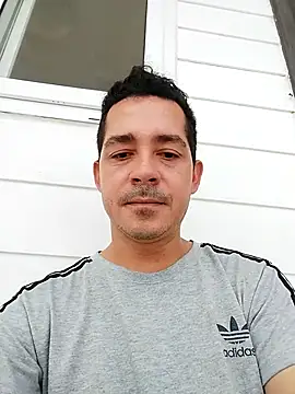 Gabriel leon33 online show from June 30, 6:19 pm