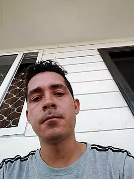 Gabriel leon33 online show from June 19, 9:20 pm