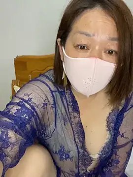 Cherry 258 online show from April 15, 5:17 pm