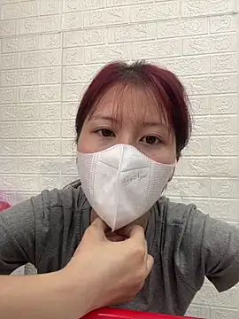 Bethiencute online show from April 5, 9:27 am