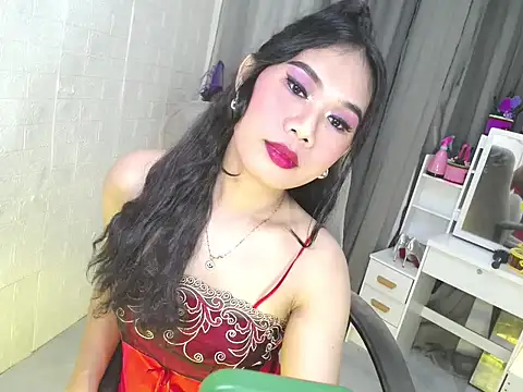 Yourgorgeousmarge online show from June 19, 1:44 am