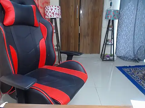 Snapshot of Ms_shona chatting on March 27, 12:28 pm Ms shona online show from March 27, 12:28 pm