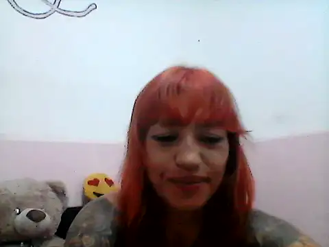 Snapshot of veronicaqueenxxx chatting on April 1, 4:25 am veronicaqueenxxx online show from April 1, 4:25 am
