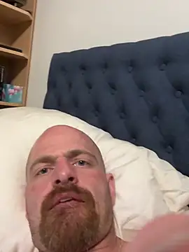 whitelioncody online show from June 4, 4:50 am