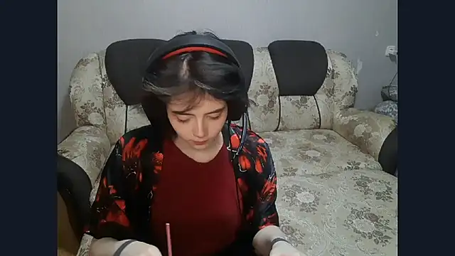 ShaynaLinley online show from April 22, 9:21 pm