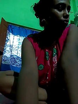 Snapshot of puja560 chatting on July 13, 8:35 am puja560 online show from July 13, 8:35 am