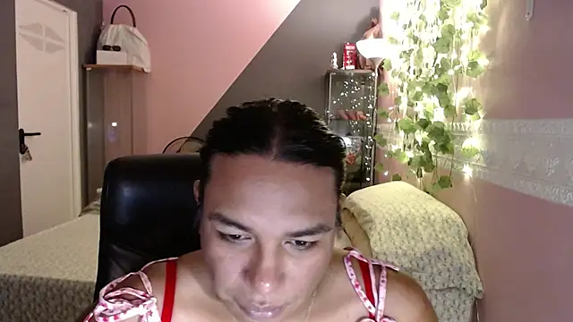 choquitolove1 online show from April 5, 1:12 am