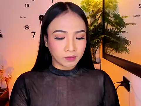 urasianhotfucker online show from March 24, 10:32 pm