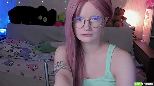 JulietFisher online show from June 21, 2:50 am