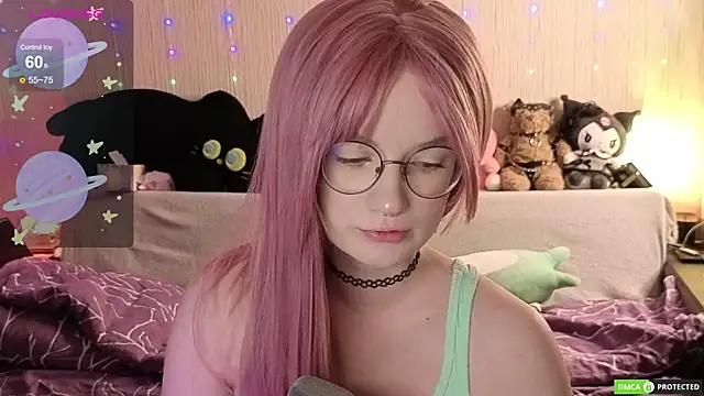 JulietFisher online show from April 18, 2:25 am