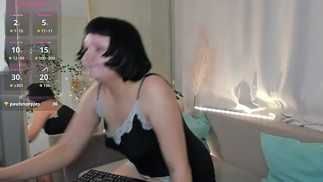 Amelia goth online show from April 1, 1:52 pm