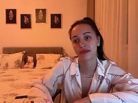 eve belle69 online show from May 5, 8:34 pm