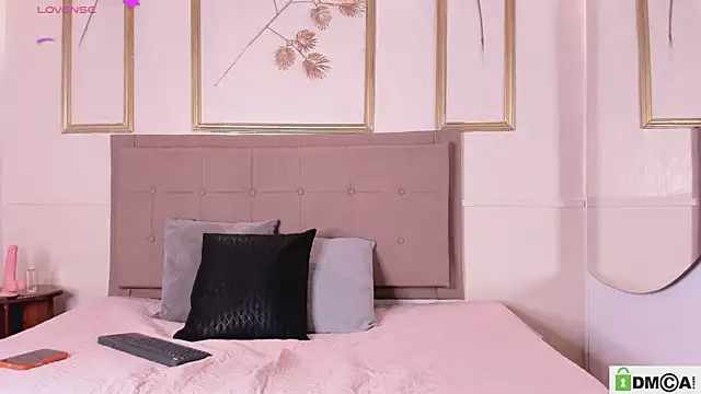 alisson foxxy online show from April 24, 2:41 pm